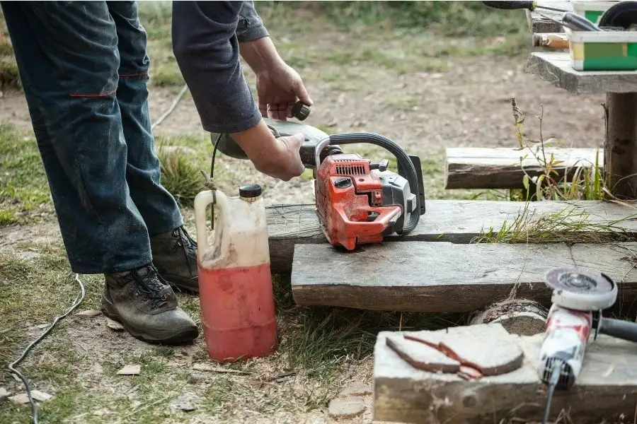 Do not use only gasoline in chainsaws