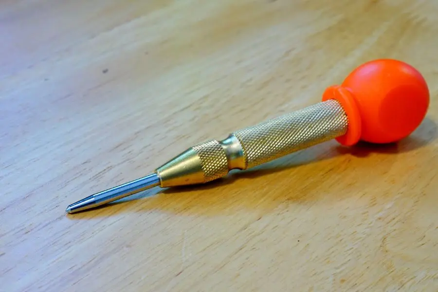 Center punch 